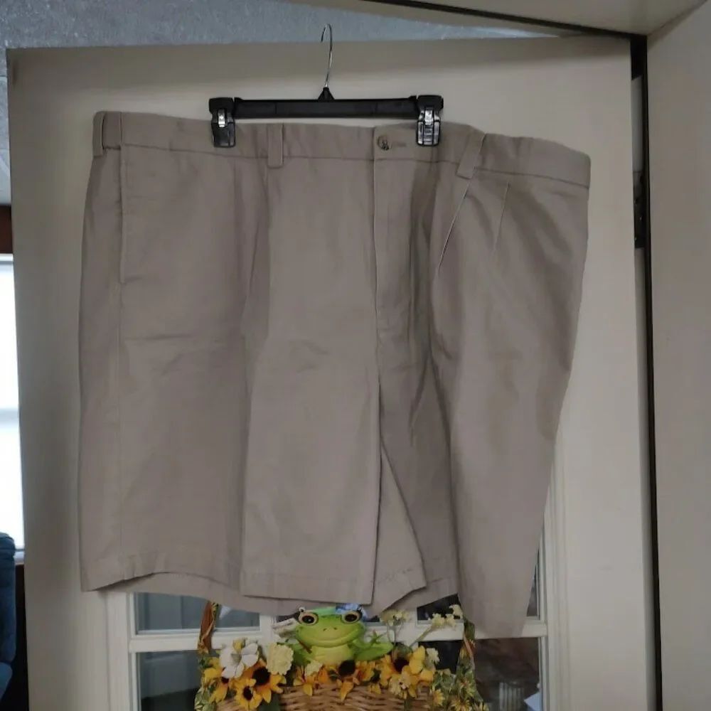 New Harbor Bay Khaki Pleated Loose Fit Waist Relaxer Shorts Size Men's 52